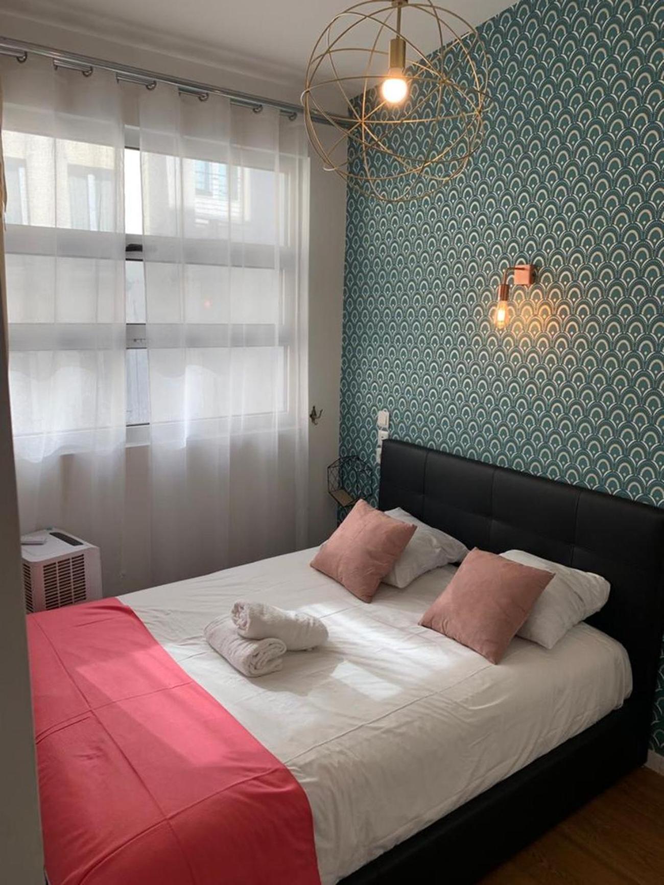 115 - Urban Vuitton Saint Denis Apartman Párizs Kültér fotó